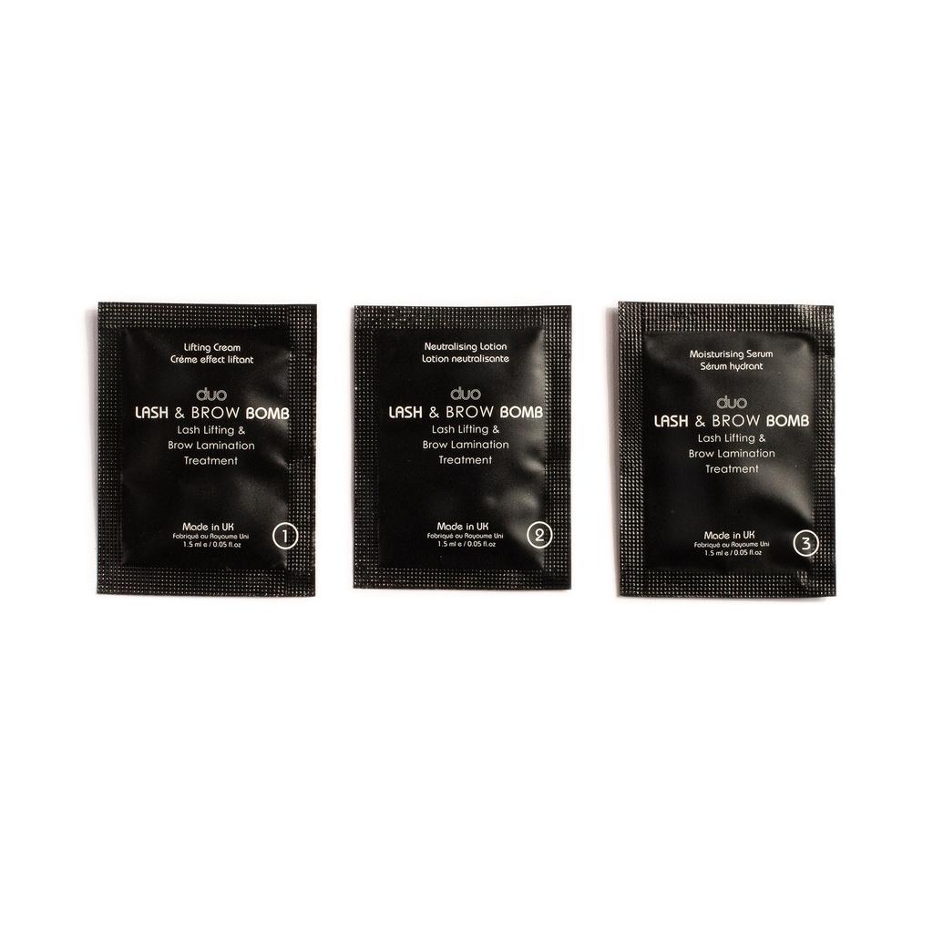 M - Step 3 MOISTERISING SERUM (10 Sachet