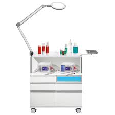 Cubus cosmetic vinnuborð 800